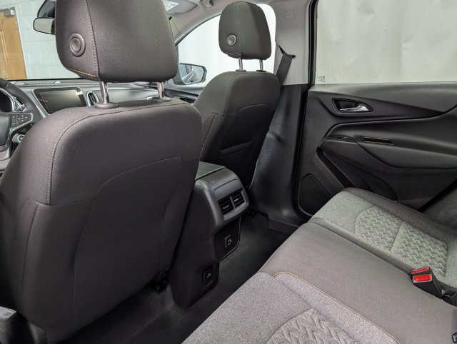 Certified 2024 Chevrolet Equinox LT AWD/4WD image 13