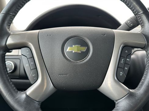 Used 2013 Chevrolet Avalanche LT w/ Suspension Package, Off-Road AWD/4WD image 31