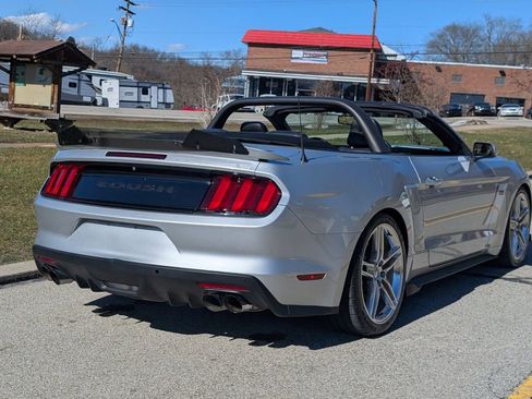 Used 2016 Ford Mustang GT Premium w/ Equipment Group 401A image 9