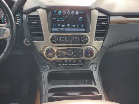 Used 2020 GMC Yukon Denali w/ Denali Ultimate Black Edition AWD/4WD image 30