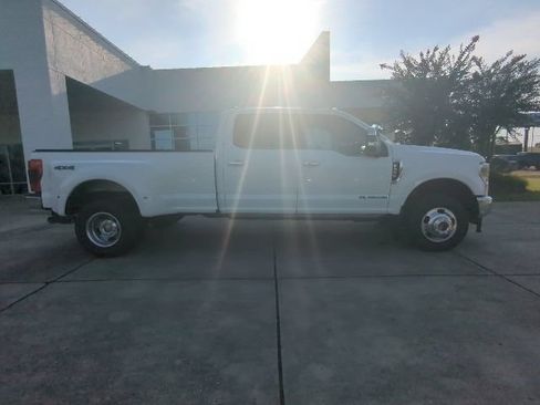 Used 2022 Ford F350 King Ranch w/ King Ranch Ultimate Package AWD/4WD image 8
