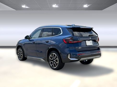 Used 2025 BMW X1 xDrive28i AWD/4WD image 3