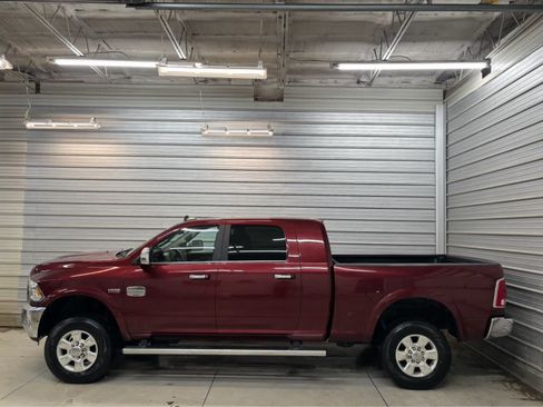 Used 2018 RAM 2500 Longhorn w/ Longhorn Southfork Package AWD/4WD image 8