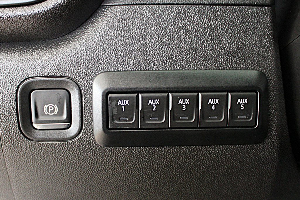 Used 2026 GMC Sierra 2500 Pro w/ Convenience Package RWD image 31