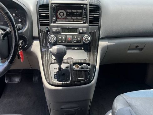 Used 2014 Kia Sedona EX w/ Navigation Package FWD image 9