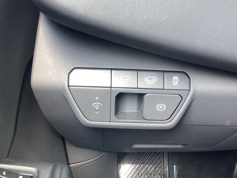Used 2024 Kia EV9 Land AWD/4WD image 33