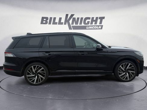 Certified 2025 Lincoln Aviator Black Label w/ Jet Appearance Package AWD/4WD image 6