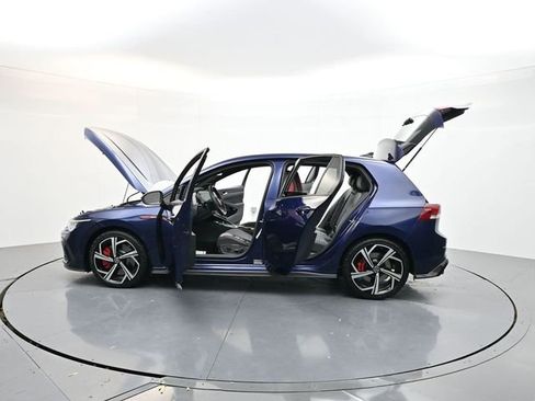 Used 2024 Volkswagen GTI SE image 39