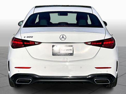 Used 2023 Mercedes-Benz C 300 Sedan image 4