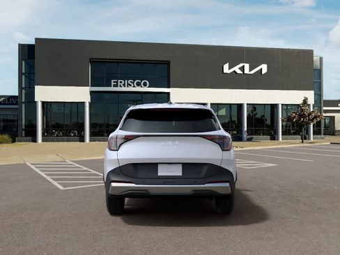 New 2026 Kia Sportage EX image 5