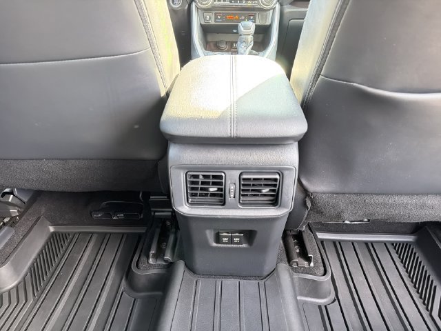 Used 2019 Toyota RAV4 Limited w/ Cold Weather Package AWD/4WD image 21