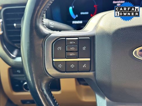 Used 2023 Ford F250 Lariat w/ Chrome Package image 24