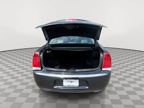 Used 2015 Chrysler 300 C w/ Light Group AWD/4WD image 21