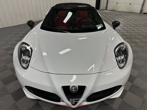 Used 2016 Alfa Romeo 4C Spider w/ Spider Track Package 3 RWD image 7
