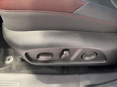 New 2026 Chevrolet Equinox RS w/ Convenience Package III image 12