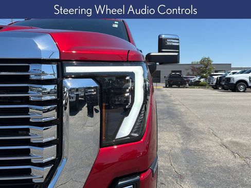 Used 2024 GMC Sierra 2500 Denali w/ Denali Reserve Package AWD/4WD image 14