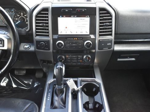 Used 2019 Ford F150 Platinum RWD image 19