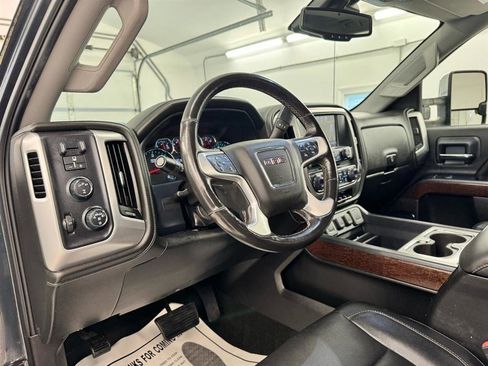 Used 2017 GMC Sierra 2500 SLT w/ Driver Alert Package AWD/4WD image 14