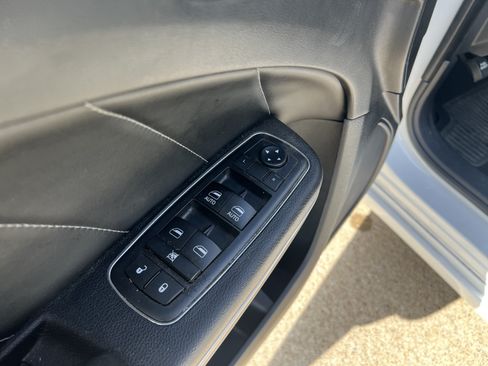 Used 2019 Dodge Charger SXT w/ Plus Group RWD image 13