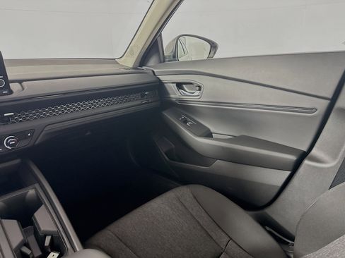 Certified 2025 Honda Accord SE image 27