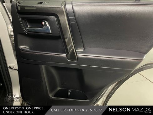 Used 2022 Toyota 4Runner TRD Off-Road image 40