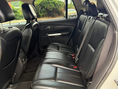 Used 2011 Ford Edge SE w/ 101A Rapid Spec Order Code FWD image 9