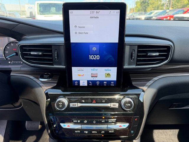 Certified 2023 Ford Explorer Limited w/ Hybrid Equipment Group 310A AWD/4WD image 29
