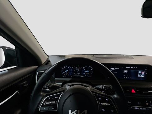 Used 2024 Kia Seltos EX image 7