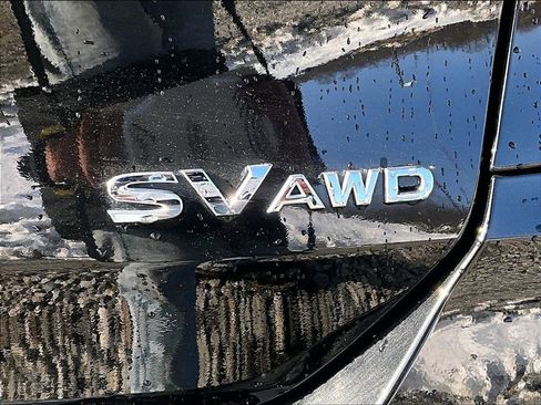 Used 2019 Nissan Rogue SV w/ Sun & Sound Touring Package image 8