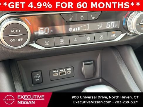 New 2025 Nissan Sentra SR w/ SR Premium Package image 19