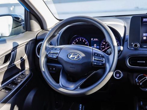 Used 2022 Hyundai Kona SEL FWD image 18
