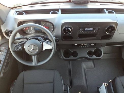 New 2026 Mercedes-Benz Sprinter 2500 image 4