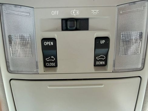 Used 2017 Toyota RAV4 Limited w/ Advanced Technology Package image 63