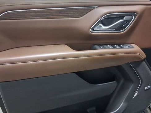 Used 2022 Chevrolet Tahoe High Country image 26