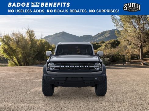 New 2026 Ford Bronco Outer Banks w/ Sasquatch Package AWD/4WD image 7