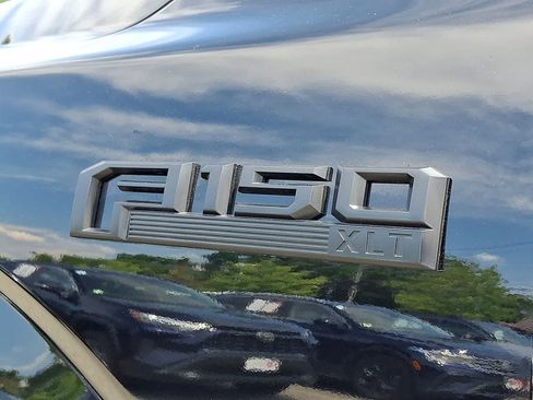 Used 2018 Ford F150 XLT w/ Equipment Group 302A Luxury RWD image 33