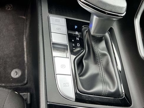 Used 2023 Hyundai Elantra SEL w/ Convenience Package FWD image 30
