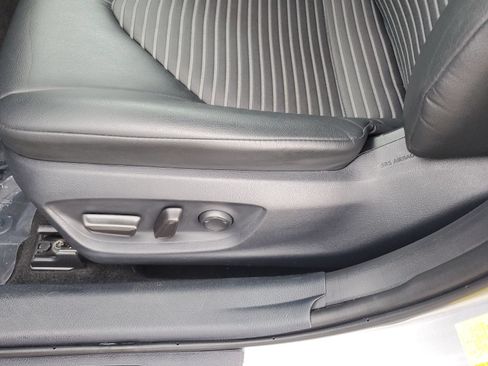 Certified 2024 Toyota Camry SE FWD image 17
