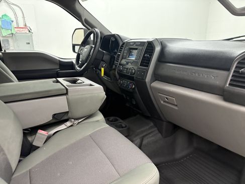 Used 2019 Ford F250 XL w/ XL Value Package AWD/4WD image 16