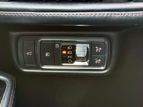 Used 2020 Lincoln Aviator Reserve w/ Equipment Group 202A image 24