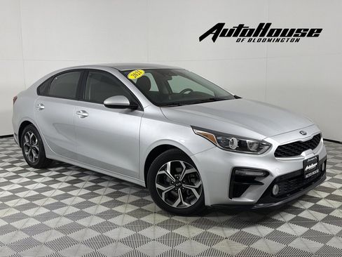 Used 2021 Kia Forte LXS image 1