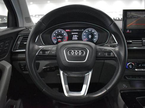 Used 2022 Audi Q5 2.0T Premium Plus w/ Premium Plus Package AWD/4WD image 18