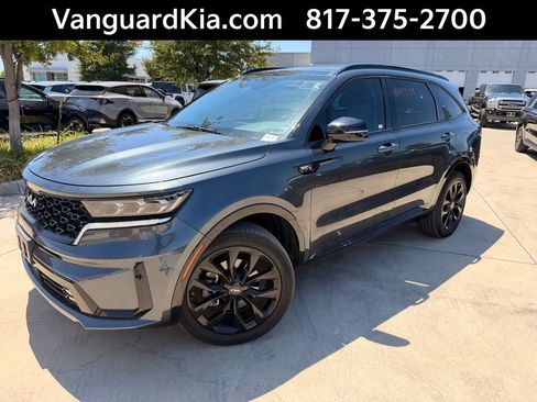 Used 2023 Kia Sorento SX AWD/4WD image 1