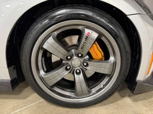 Used 2007 Nissan 350Z NISMO RWD image 31
