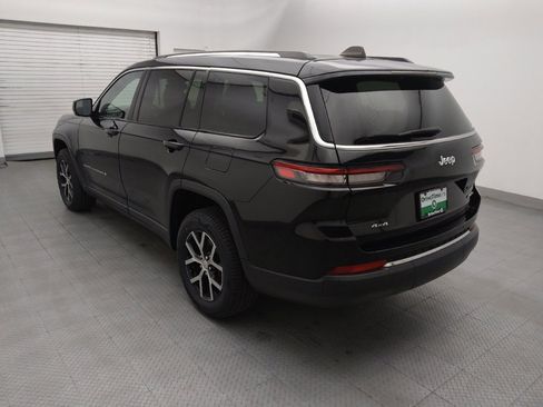 Used 2023 Jeep Grand Cherokee L Limited AWD/4WD image 3
