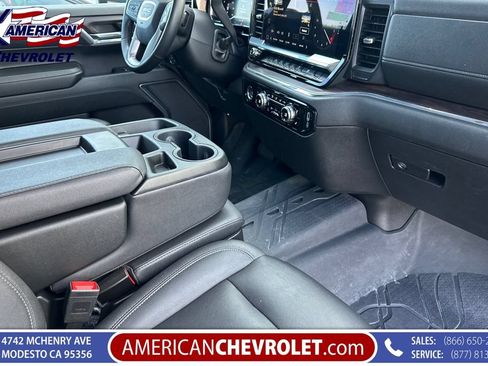 Used 2024 GMC Sierra 1500 SLT AWD/4WD image 21