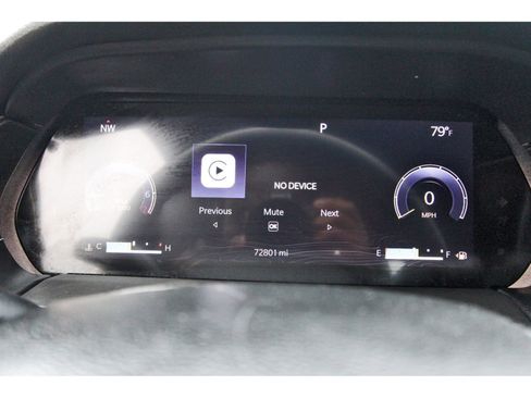 Used 2022 Jeep Grand Cherokee L Laredo image 18