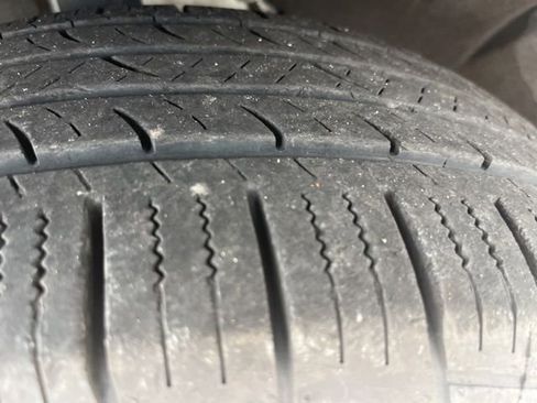 Used 2018 GMC Acadia SLT image 9