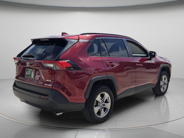 Used 2023 Toyota RAV4 XLE w/ Convenience Package FWD image 7