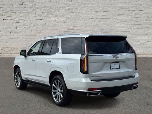 Certified 2023 Cadillac Escalade Premium Luxury Platinum AWD/4WD image 3